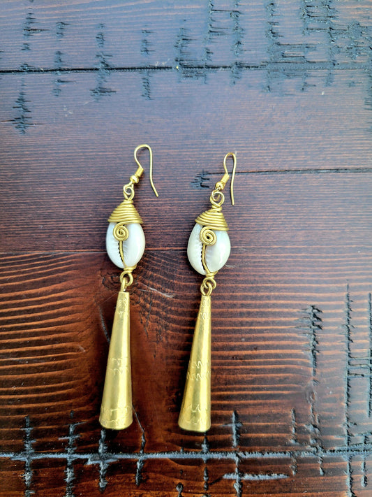 Brass& Shell Earrings-Zoe