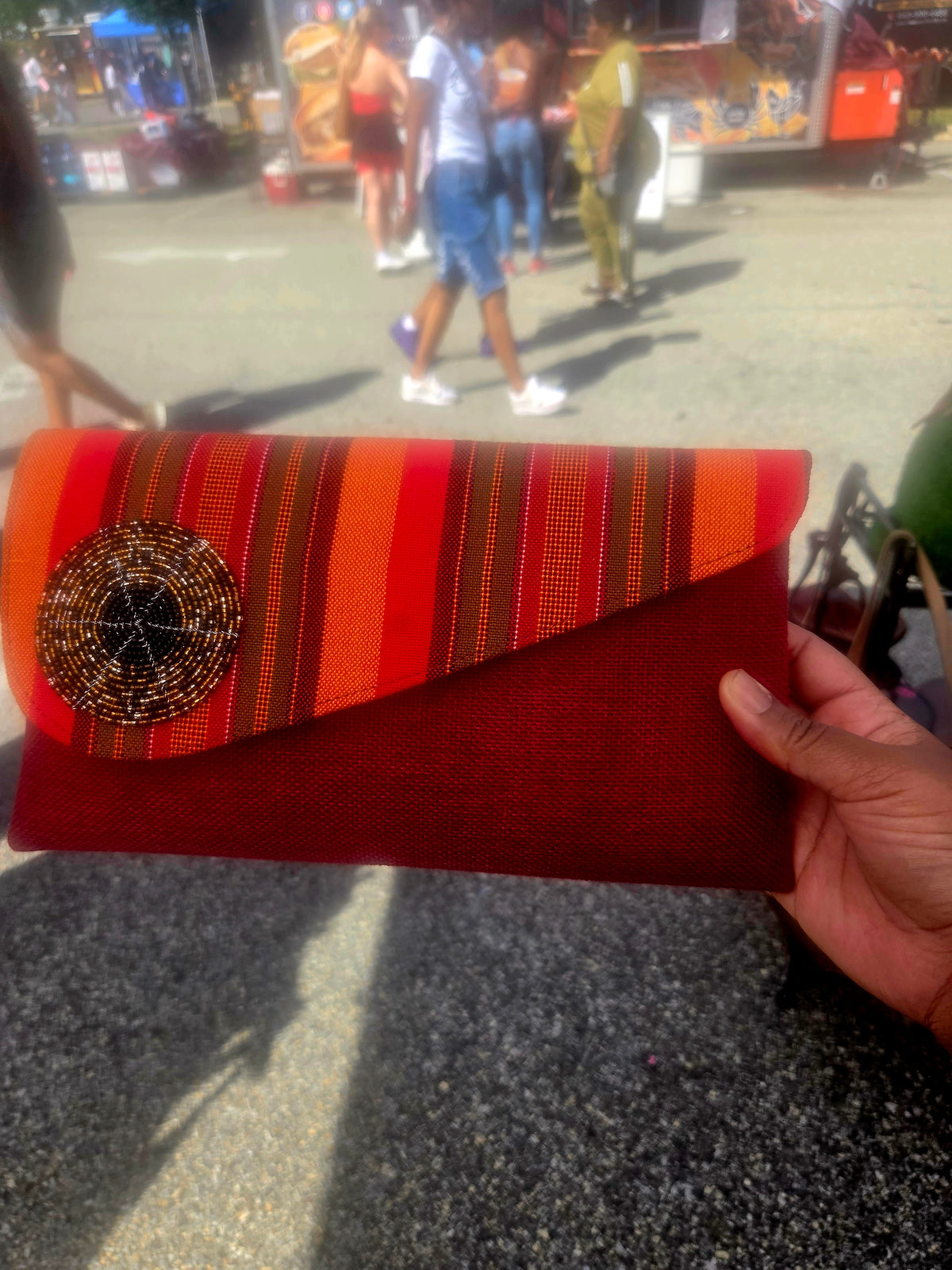 Finda Essence Clutch – Handmade Afrocentric Beaded Statement Purse