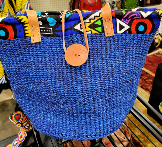 Kenyan Kiondo Bag & Earrings Gift Set