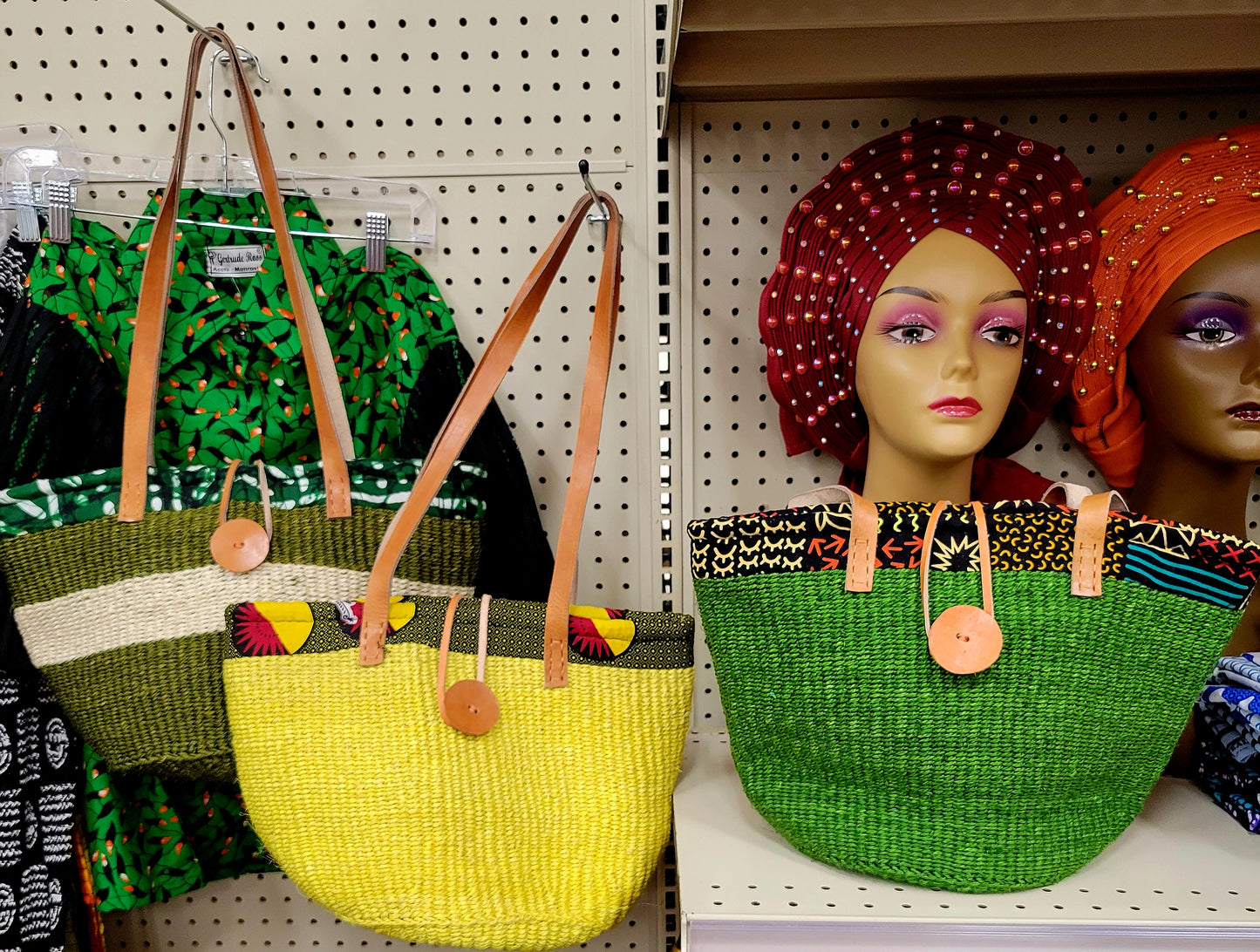 Yahden Sisal African Handbag - Handwoven Kenyan Kiondo Sisal Summer Bag
