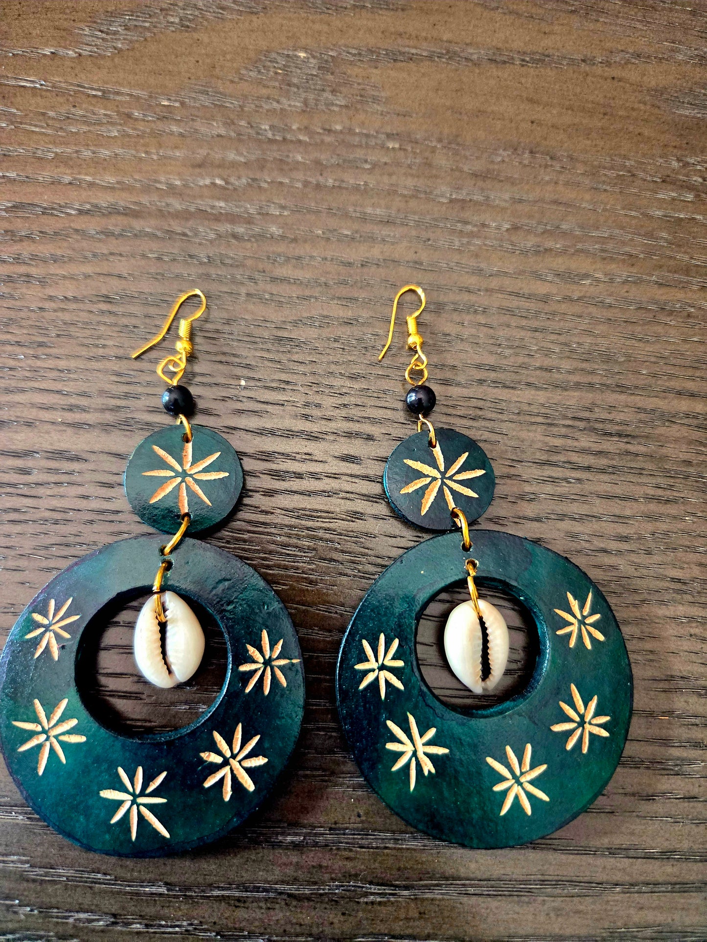 Zola Calabash Cowrie Earrings